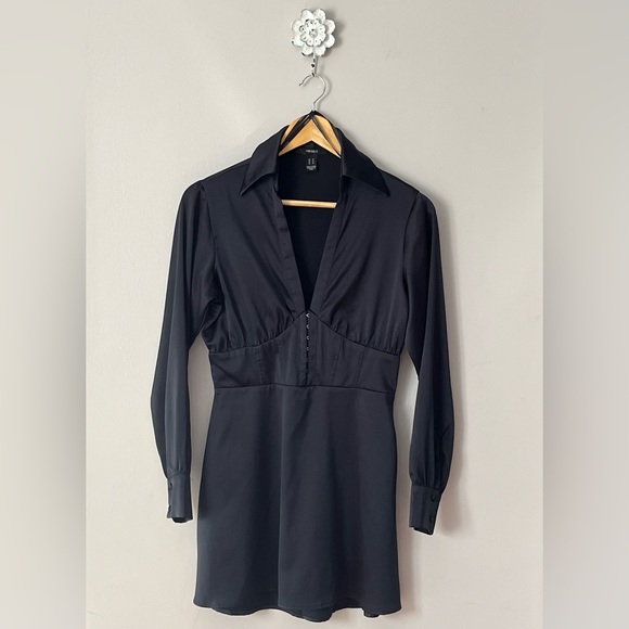 Women’s Forever 21 Sexy Little Black Dress With Corset Waist & Long Sleeves - Picture 1 of 14